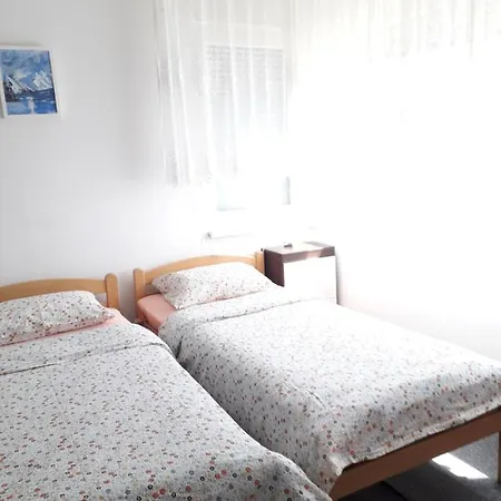 Lela Appartement *